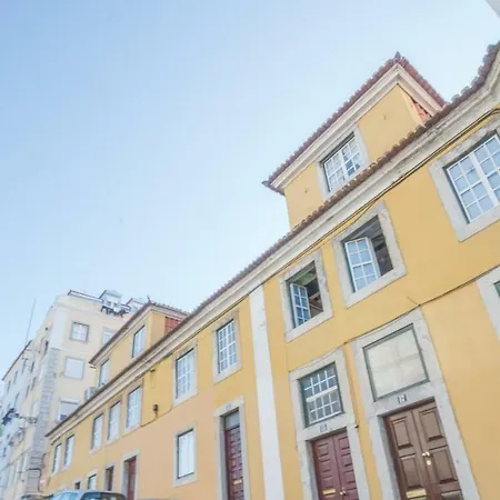 Apartment Lavra Tram Lisbon